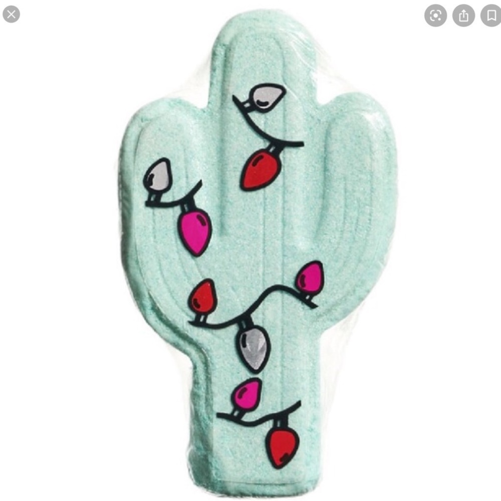 Victoriaās Secret PINK Green Cactus Bath Bomb AVOCADO ZEST Sealed